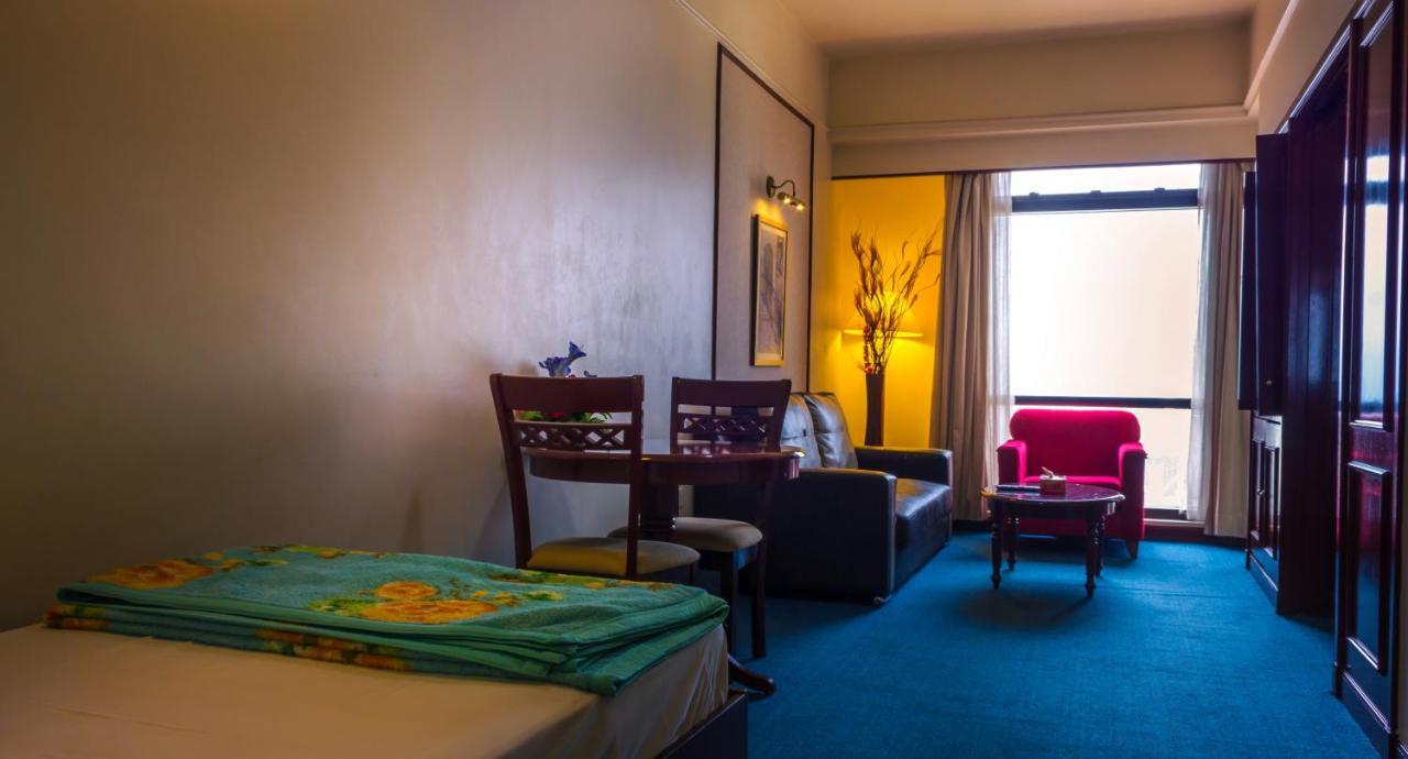 Rainbow Service Suite At Times Square كوالالمبور المظهر الخارجي الصورة