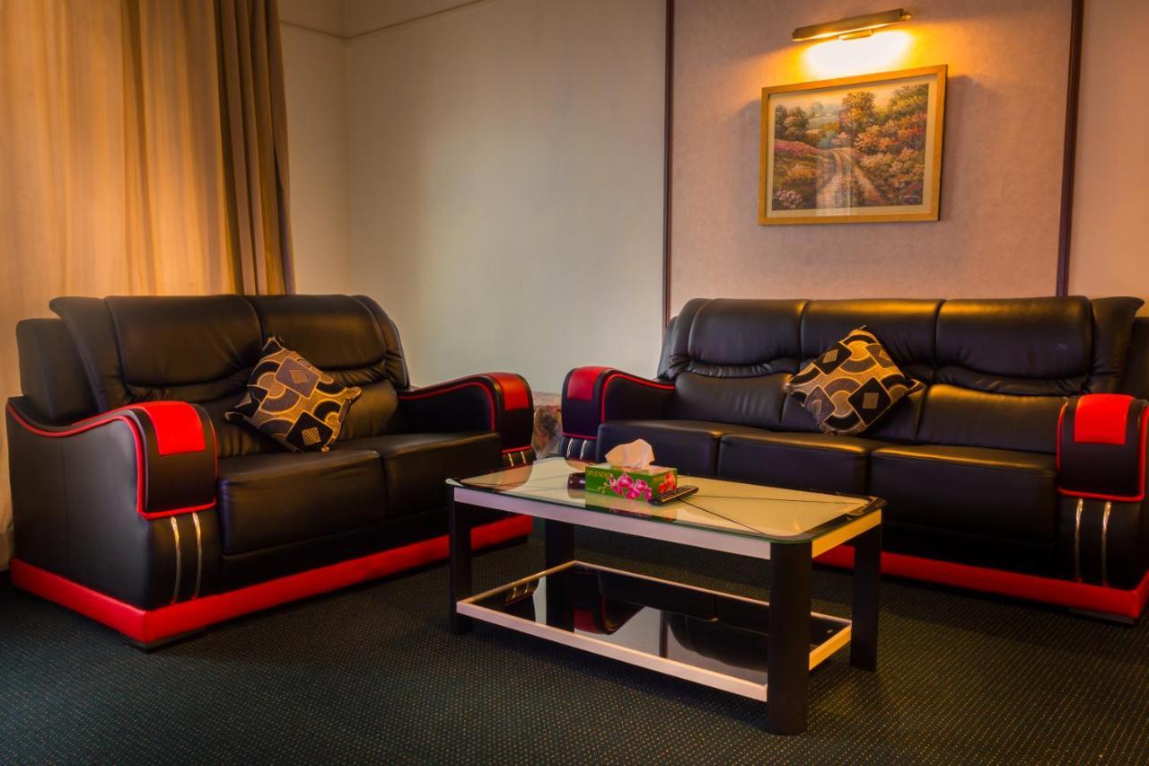 Rainbow Service Suite At Times Square كوالالمبور المظهر الخارجي الصورة